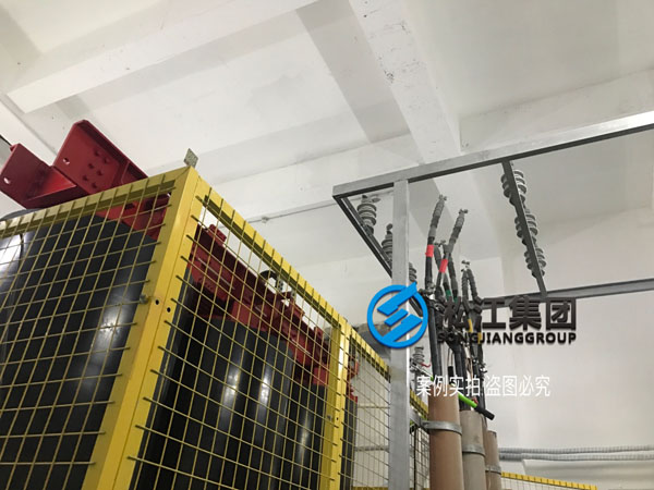 【施工過(guò)程】寶龍地產(chǎn)35kv變電站主變器減震降噪 【施工過(guò)程】寶龍地產(chǎn)35kv變電站主變器減震降噪